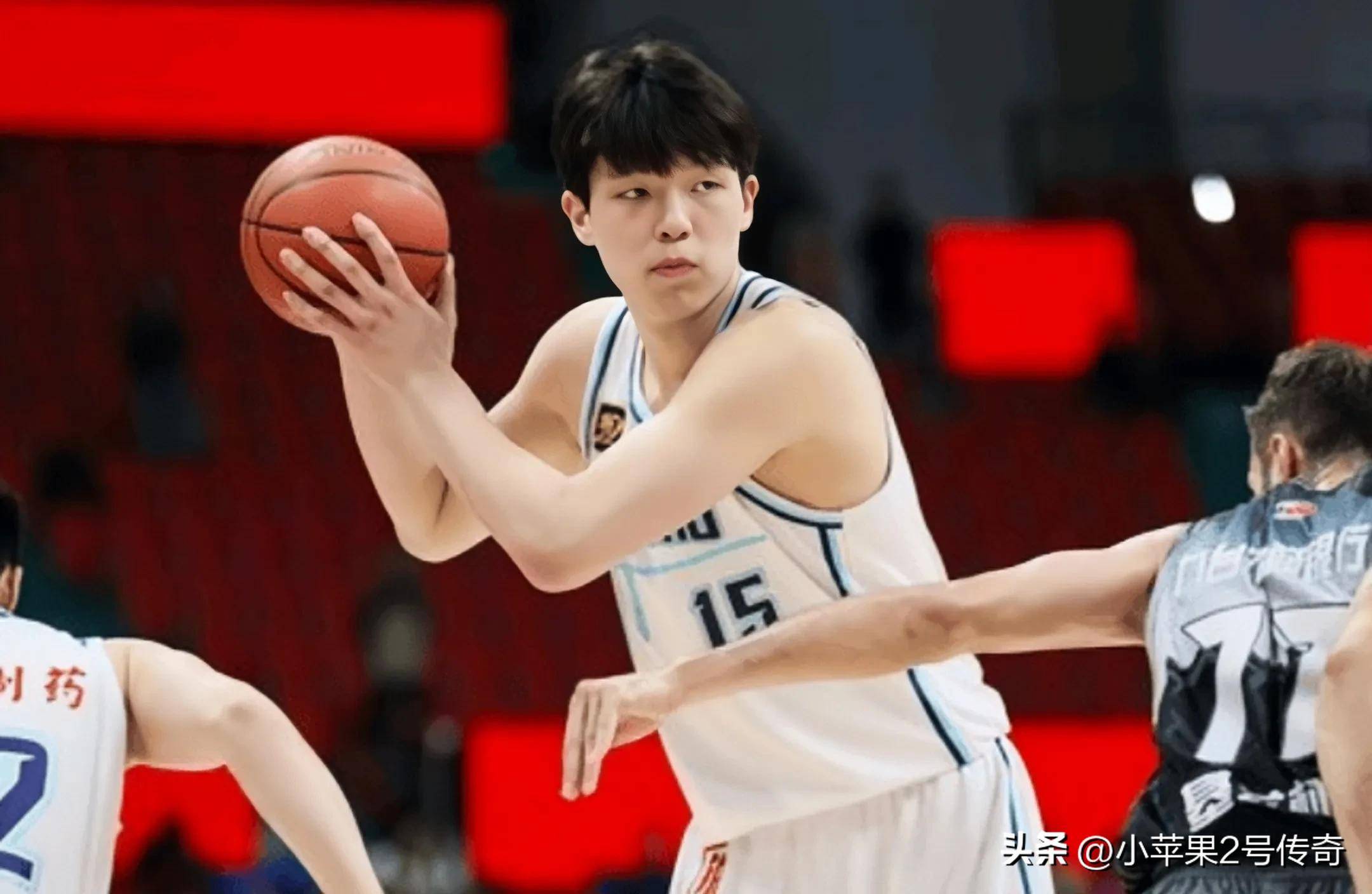 杨瀚森17+18青岛击败山西周鹏29分深圳胜福建